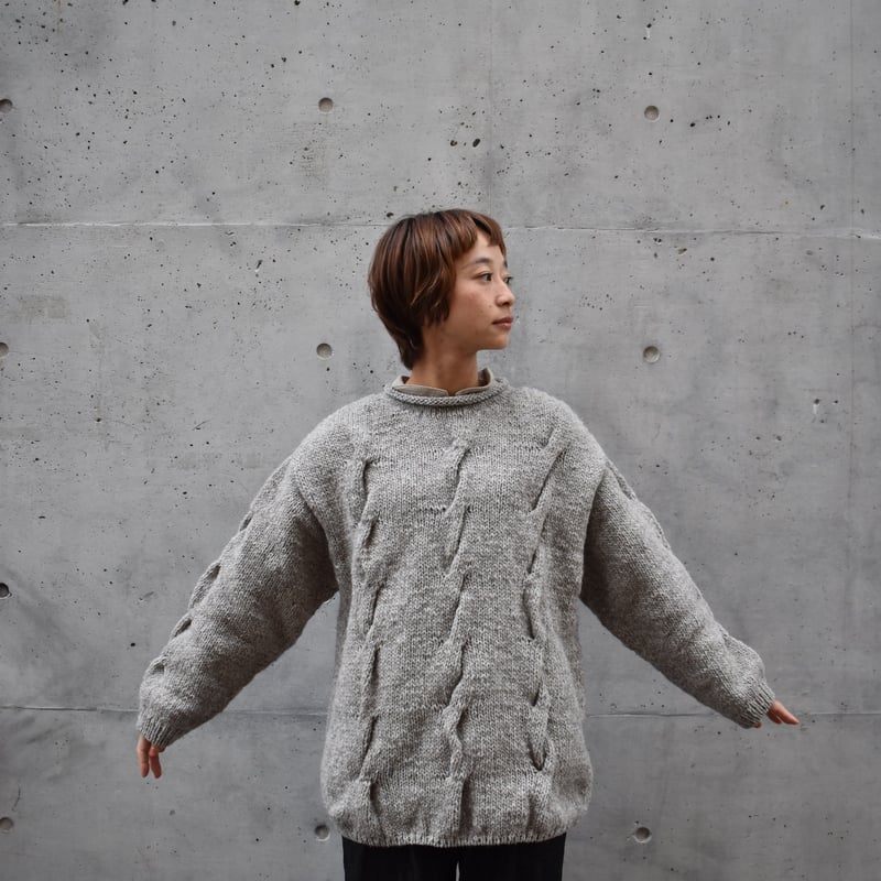 Hands of creation ローゲージニット手編みBIGケーブルプルオーバー