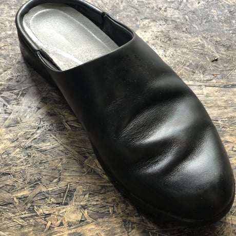 NAOT LODOS Black Madras
