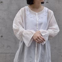 tita 袖パフブラウス オーガンジー