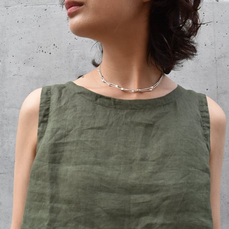 nuu バックプリーツタンクトップ