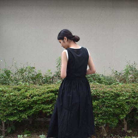 nous rendent heureux 綿麻エプロンワンピース