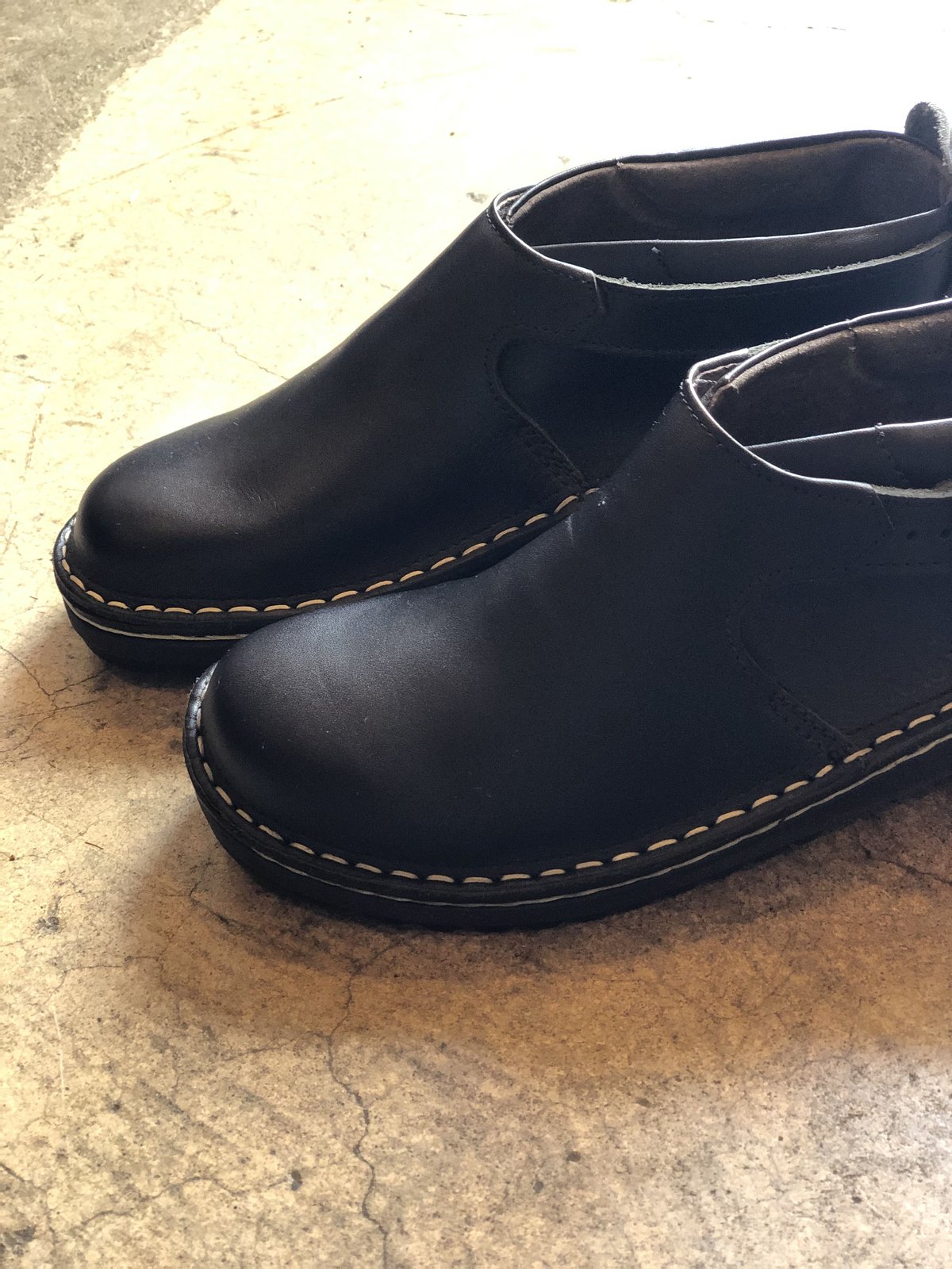 NAOT MALTA Matt Black | pivoine