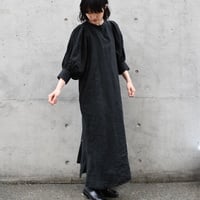 asabito タック七分袖ワンピース