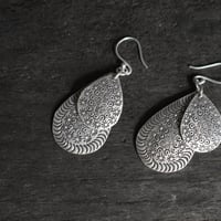 カレンシルバー　ピアス　花模様
