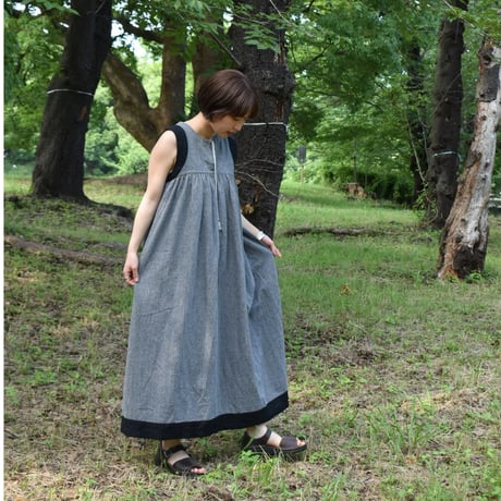 nuu 刺し子入りタンクトップワンピース