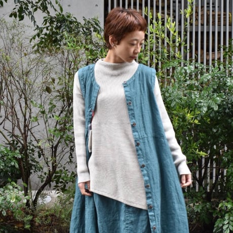 sisam オーガニックコットン コンパクトファネルネックトップ