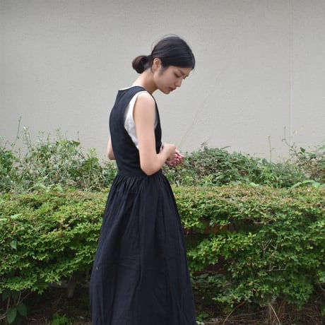 nous rendent heureux 綿麻エプロンワンピース