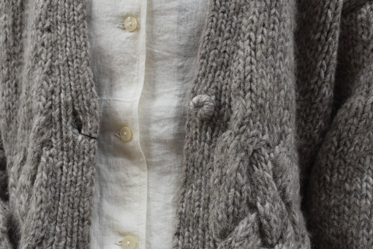 AP STUDIO ベビーアルパカVネックカーディガン グレー AP STUDIO ベビーアルパカVネックカーディガン グレー