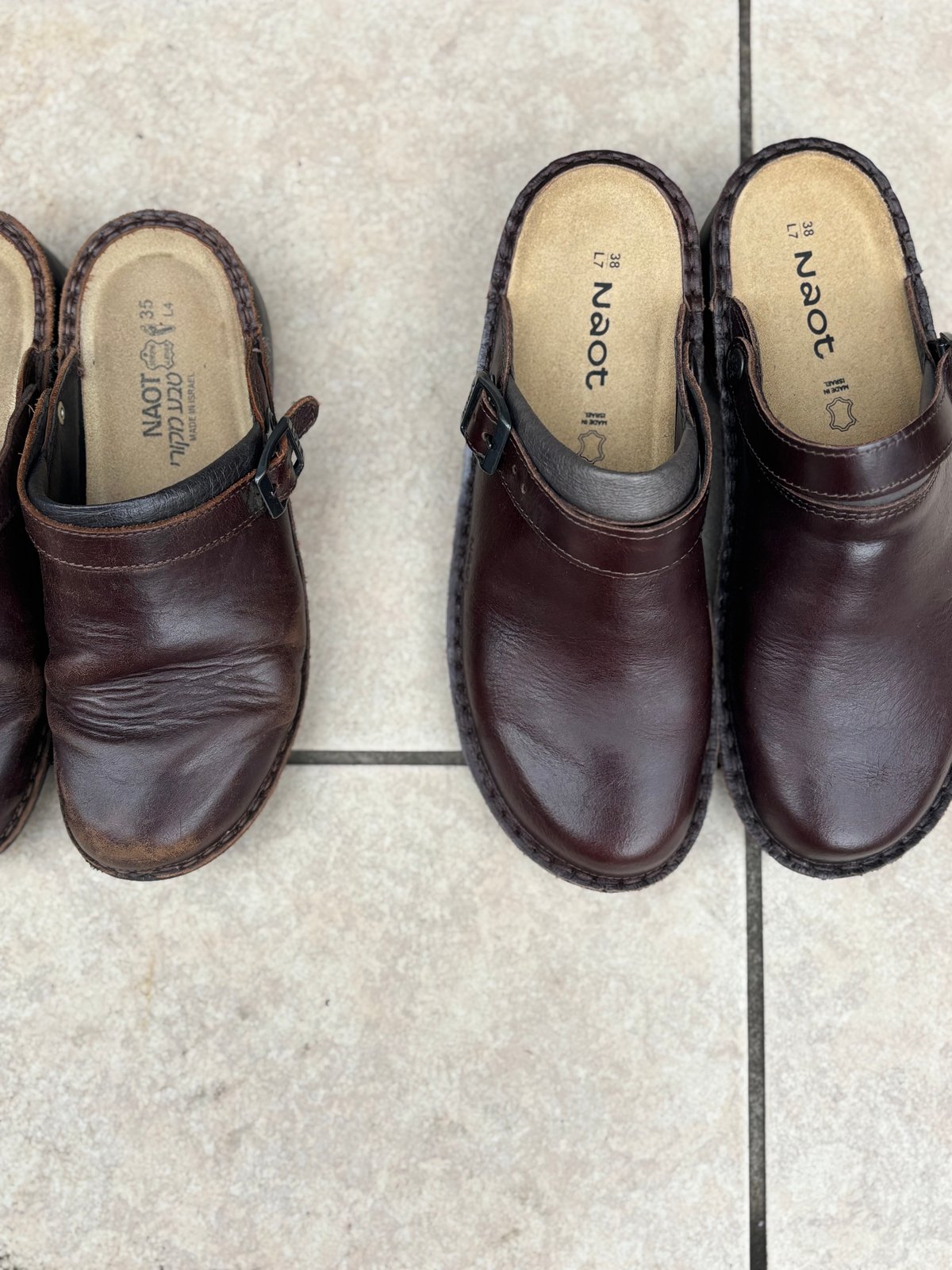 NAOT IRIS Walnut | pivoine