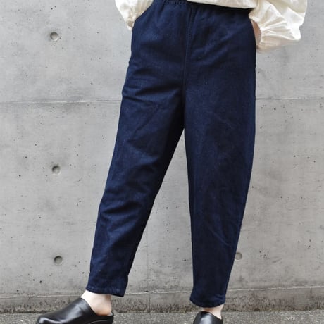 TISSU コットンデニム イージーテーパードパンツ