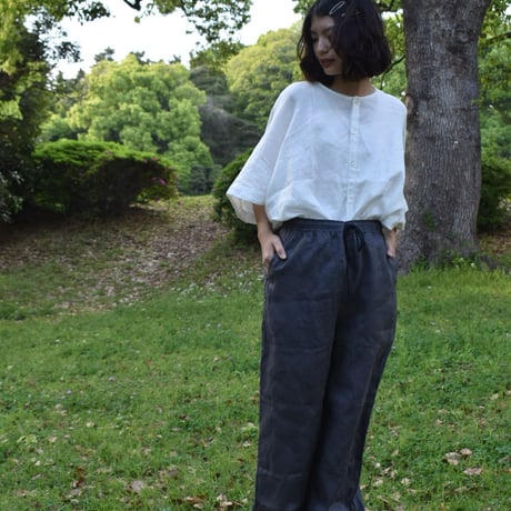 UNIVERSAL TISSU フレンチリネンクルーネックワイドブラウス