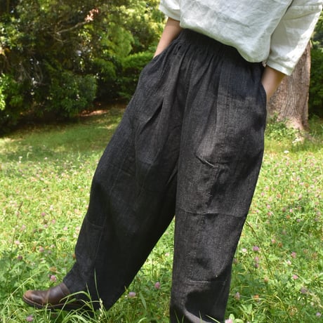 tumugu バイカラーコットンデニムパンツ