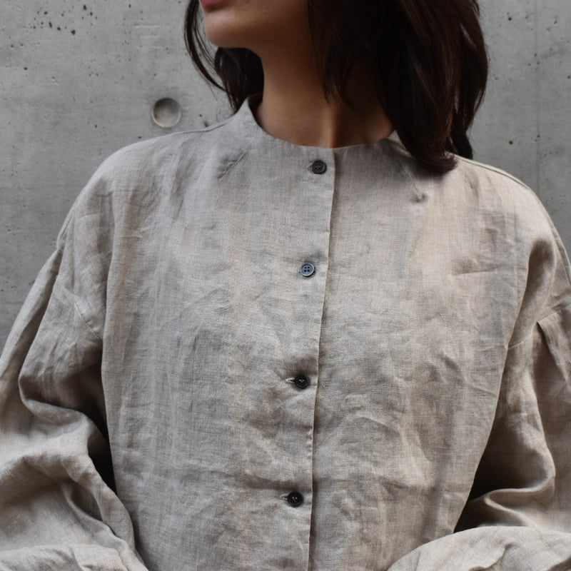 nous rendent heureux 60リネンボトルネック前開きブラウス | pivoine