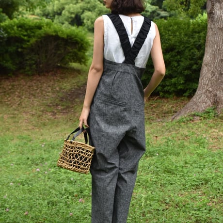 nuu リバーシブルサスペンダーサロペット