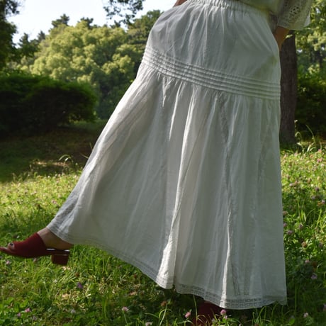 doux bleu コットンローンレーススカート