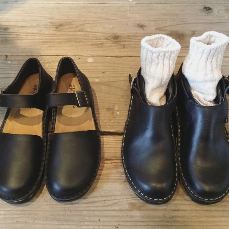 NAOT OLGA Matt Black | pivoine NAOT OLGA Matt Black | pivoine