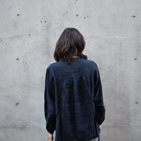 nous rendent heureux リネンバンドカラーブラウス