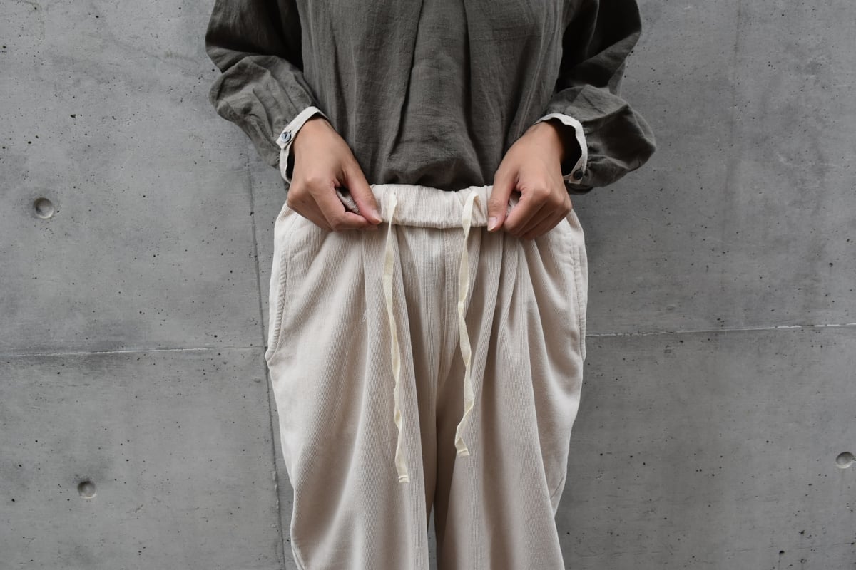 ハンズオブクリエイション新品タグ付きコーデュロイパンツオバール Hands of creation コール東炊きオーバルパンツ | pivoine