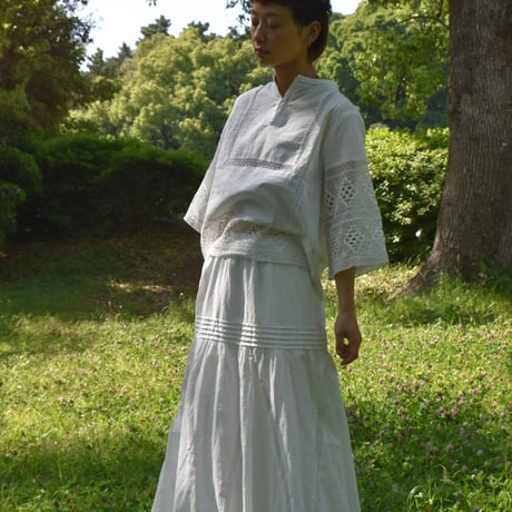 doux bleu コットンローンレースブラウス