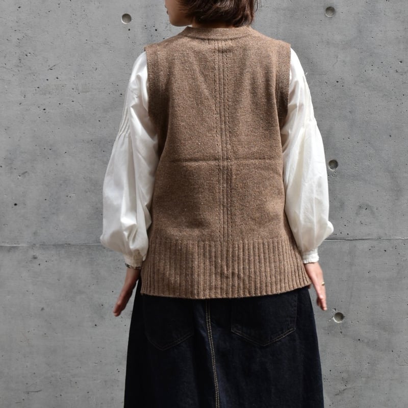 doux bleu EXファインメリノウールニットベスト | pivoine