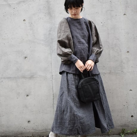asabito  フレンチリネンタック袖ブラウス
