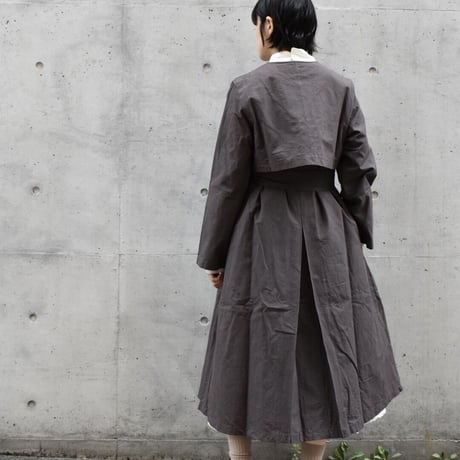 tita ハード天日ワッシャークルーネックコート
