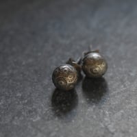 粒さんごピアス