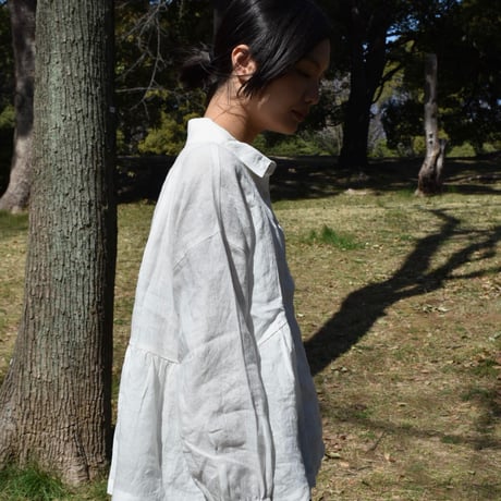nous rendent heureux リネンウエストギャザー長袖ブラウス