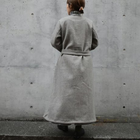 tita ウールクルーネックコート
