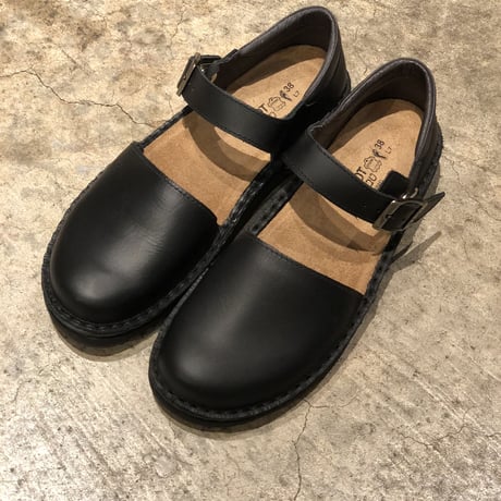 NAOT  OLGA  Matt Black