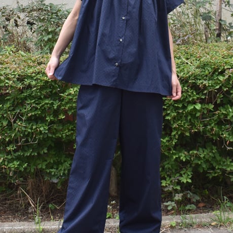 DIARIES ミニモチーフ ストレート パンツ