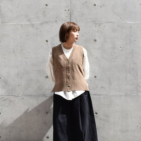 完売品　doux bleu　EXファインメリノウール ニットベスト CATEGORY - doux bleu・YARRA | pivoine