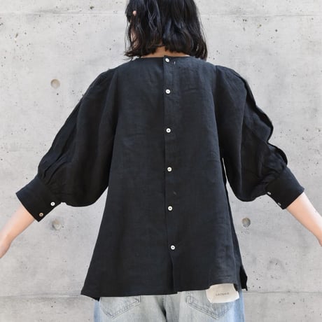 asabito  タック七分袖ブラウス