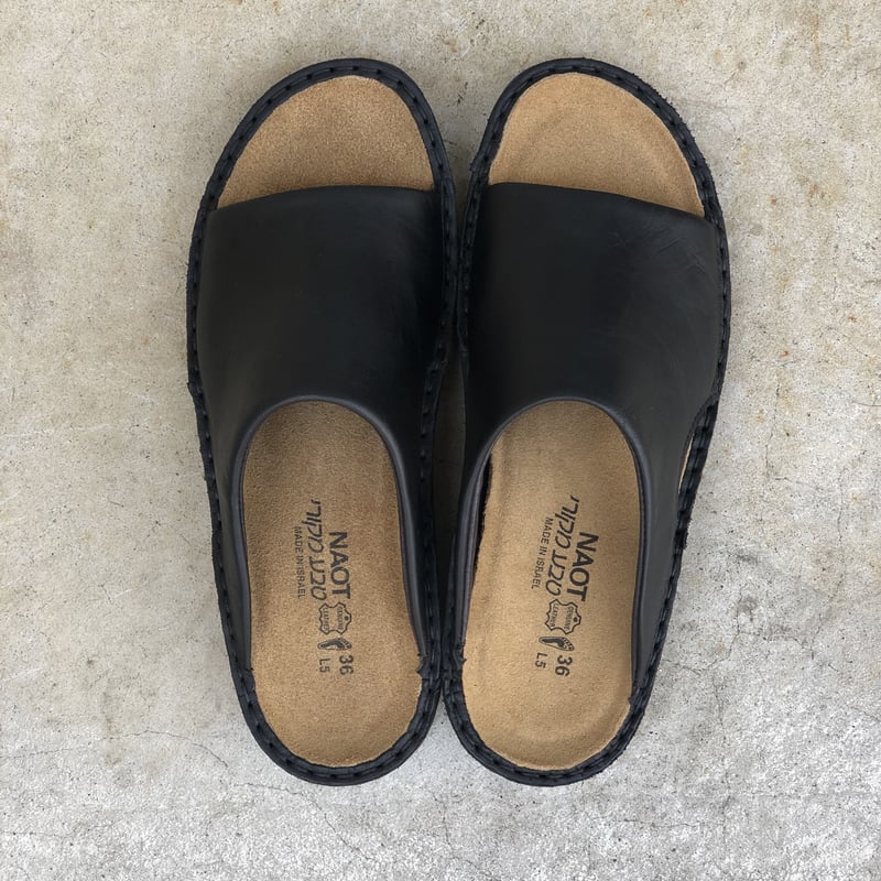 NAOT CECILIA Matt Black | pivoine