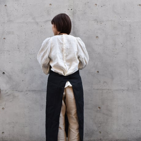 NOVEMBER LINEN リネンフルエプロン