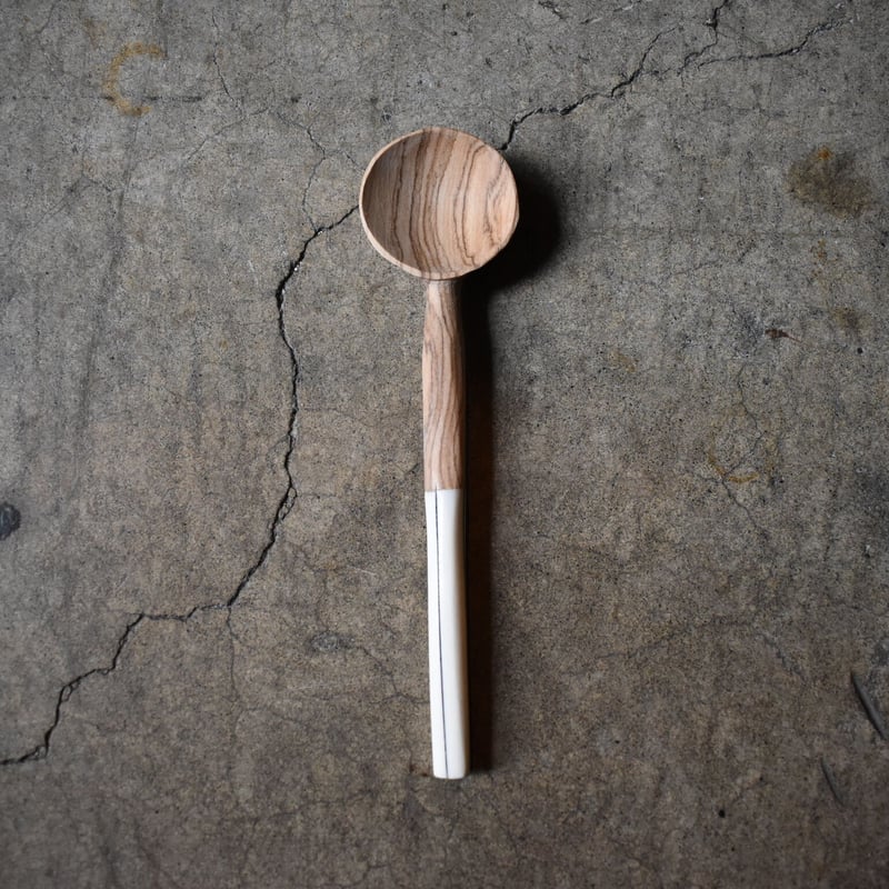 牛骨×オリーブの木 スプーン | pivoine
