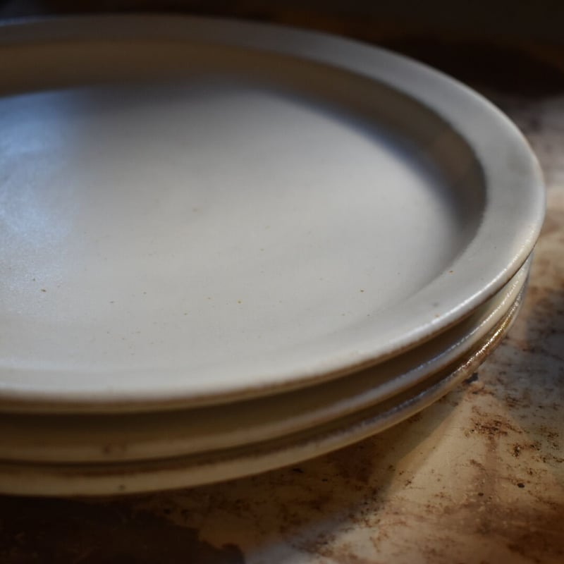益子焼 生成りプレート | pivoine