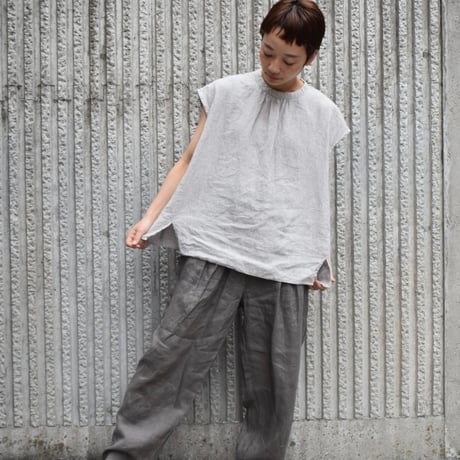 DIARIES コットンリネンスタンドネックブラウス
