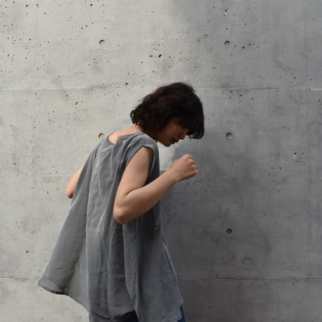 tita コットンシルクフレアブラウス