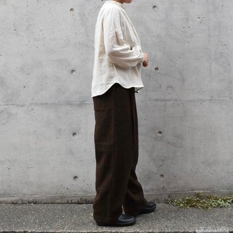 TISSU オリジナルウールヘリンボンタックストレートパンツ