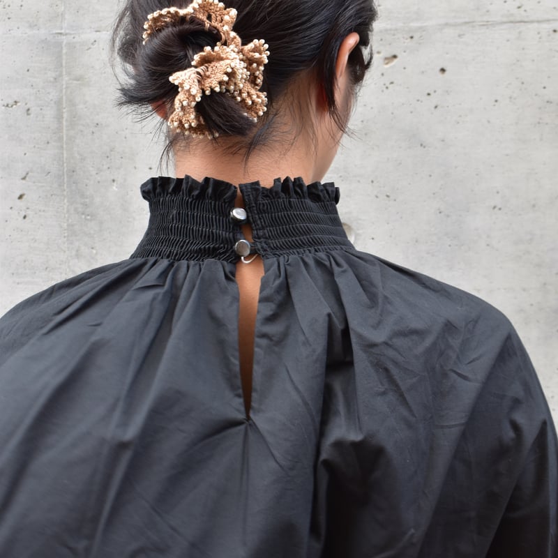 IENA LA BOUCLE タイプライター フリンジ Vネックブラウス IENA LA BOUCLE（イエナラブークル）の「IENA LA BOUCLE タイプ