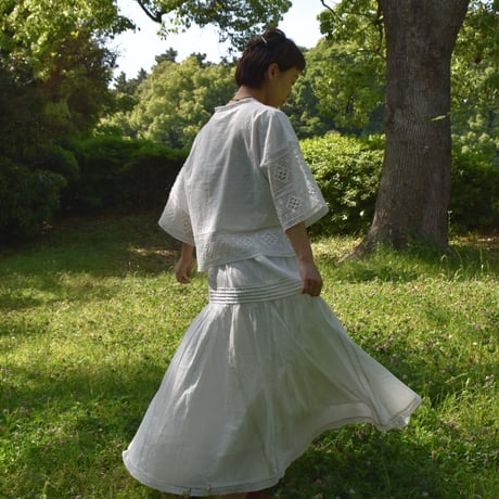 doux bleu コットンローンレーススカート