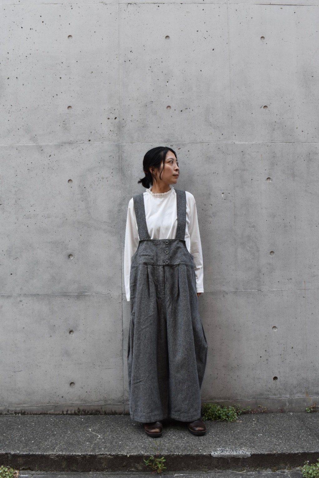 tumugu コットンリネン起毛ツイルサロペット | pivoine 