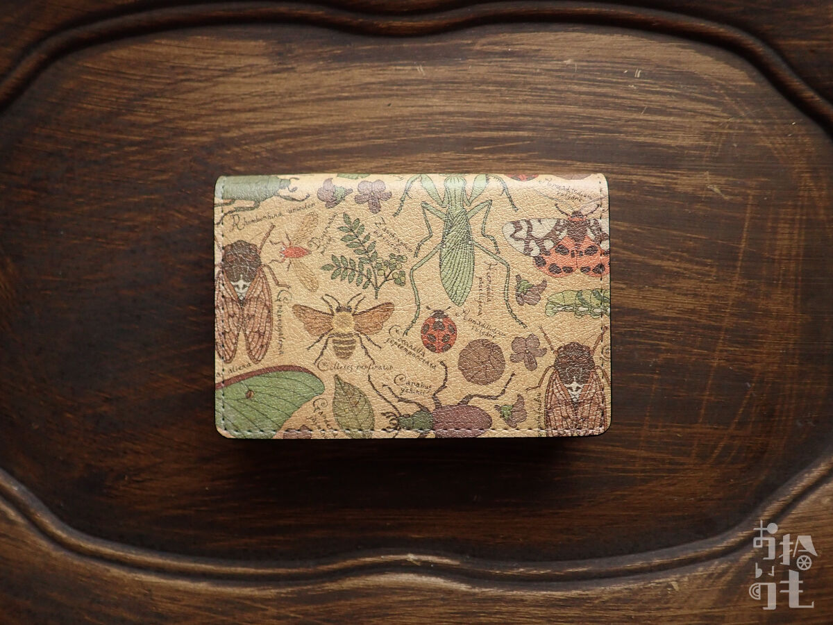 中古美品］昆虫デザインの名刺入れ かわいかっ