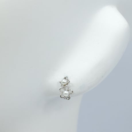 K18WG フラワー パール ピアス 82072-330