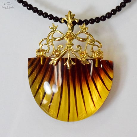 K18YG 半月型琥珀ネックレス　18K Amber Onyx Necklace Pendant　33135-170 NCAZ