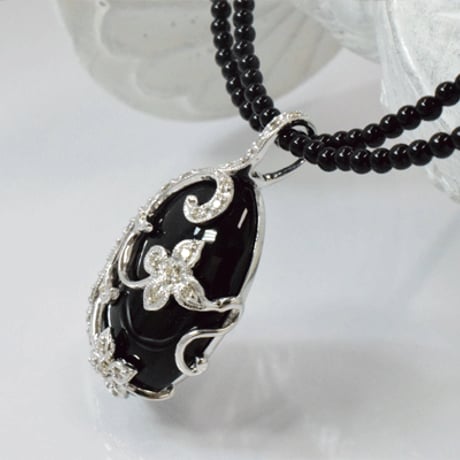 K18WG オニキスダイヤモンドペンダントネックレス 18K Onyx Diamond Necklace　 32759-350　NEDZ