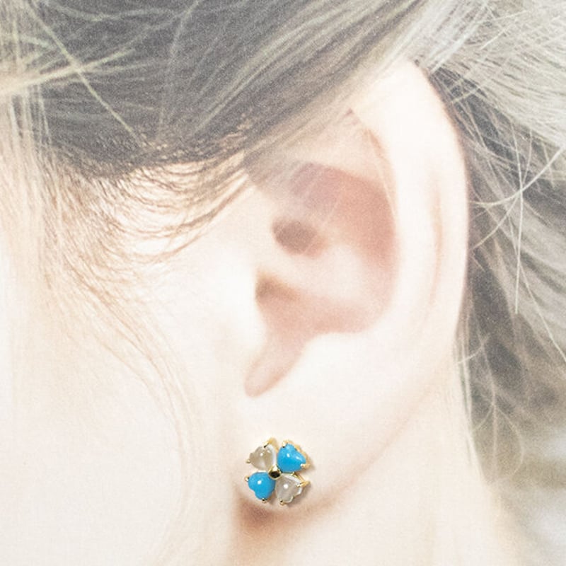 幸運の四つ葉のクローバー＊K18 ターコイズ ムーンストーン クローバー