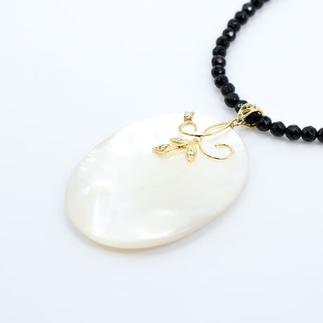 K18 白蝶貝 ダイヤ ネックレス 34259-134￥63888