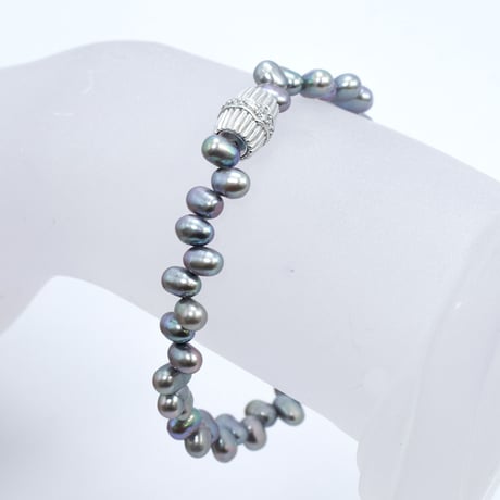 グレーパール silverCZ磁気ワンタッチブレス 70006-000(BL-26)￥15972